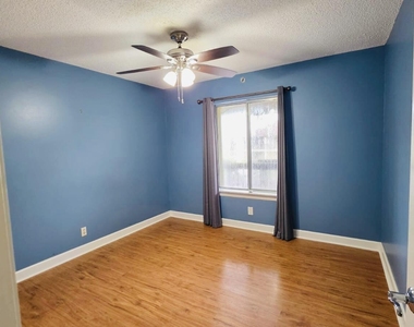 6314 Chasewood Drive - Photo Thumbnail 6