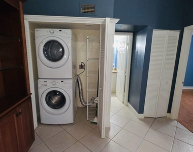 6314 Chasewood Drive - Photo Thumbnail 7