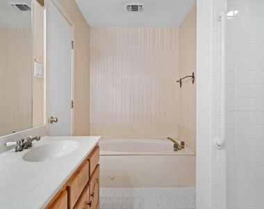 3113 Canton Street - Photo Thumbnail 26