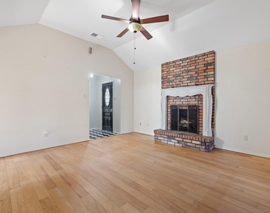 3113 Canton Street - Photo Thumbnail 23