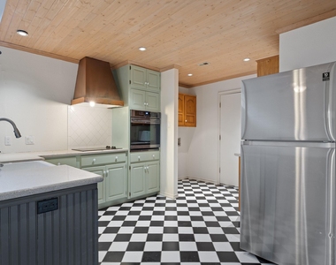 3113 Canton Street - Photo Thumbnail 7