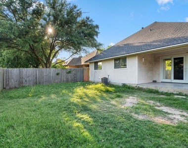 3113 Canton Street - Photo Thumbnail 5