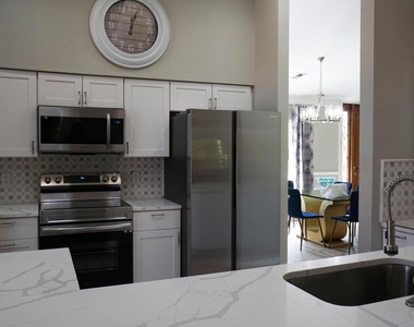 12629 Buckland Street - Photo Thumbnail 13