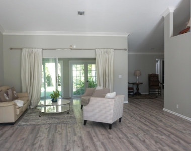 12629 Buckland Street - Photo Thumbnail 4