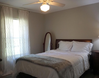 12629 Buckland Street - Photo Thumbnail 18