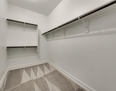 2621 Strand Lane - Photo Thumbnail 16