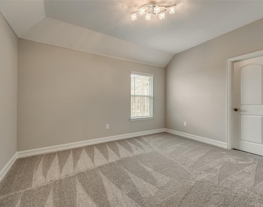2621 Strand Lane - Photo Thumbnail 24