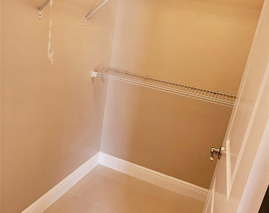 6339 La Costa Drive - Photo Thumbnail 17