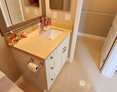 6339 La Costa Drive - Photo Thumbnail 15