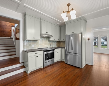 1106 W 4th Avenue - Photo Thumbnail 12