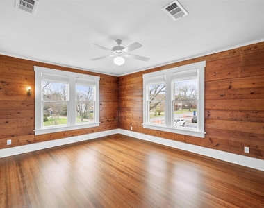 1106 W 4th Avenue - Photo Thumbnail 19