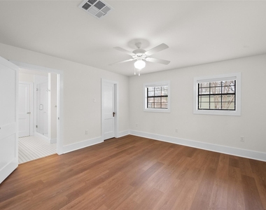 1106 W 4th Avenue - Photo Thumbnail 27
