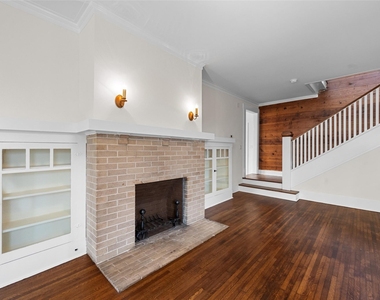 1106 W 4th Avenue - Photo Thumbnail 6