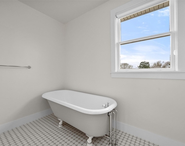 1106 W 4th Avenue - Photo Thumbnail 22
