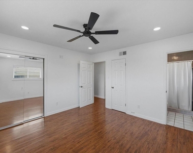 5533 Sam Calloway Road - Photo Thumbnail 13