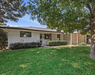 5533 Sam Calloway Road - Photo Thumbnail 3
