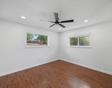 5533 Sam Calloway Road - Photo Thumbnail 18