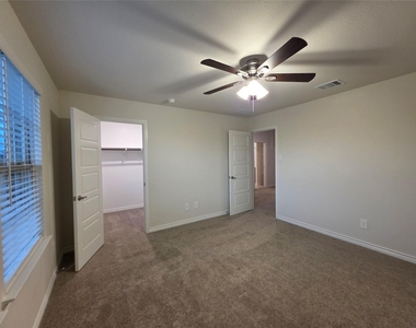 10108 Boxwood Way - Photo Thumbnail 35