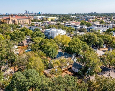 3210 Greene Avenue - Photo Thumbnail 20