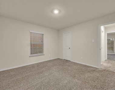 740 Saratoga Drive - Photo Thumbnail 12