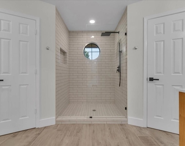 701 E Jacob Street - Photo Thumbnail 22