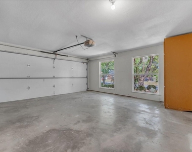 701 E Jacob Street - Photo Thumbnail 31
