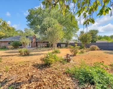 701 E Jacob Street - Photo Thumbnail 30