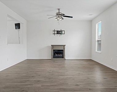 2632 Wesley Avenue - Photo Thumbnail 8