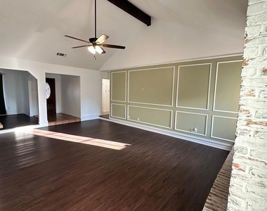 4636 Ringold Drive - Photo Thumbnail 1