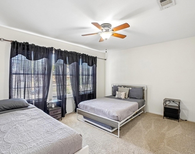 6940 Chapelridge Drive - Photo Thumbnail 24