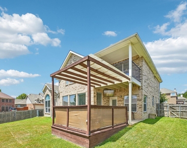 6940 Chapelridge Drive - Photo Thumbnail 33