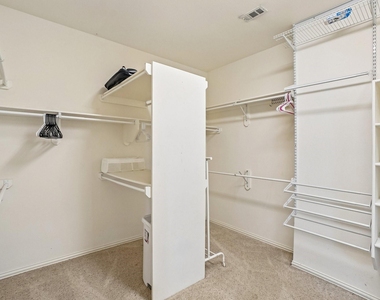 6940 Chapelridge Drive - Photo Thumbnail 21