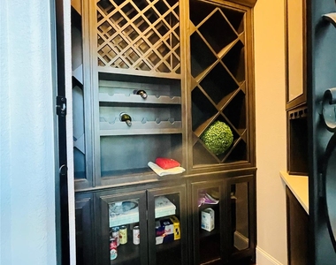 1616 Bridle Boulevard - Photo Thumbnail 27