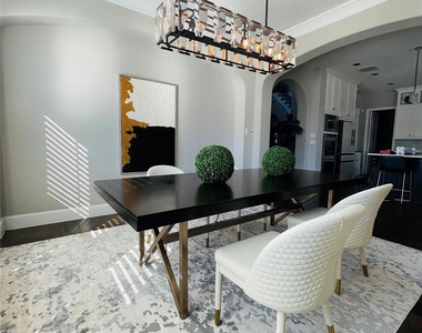 1616 Bridle Boulevard - Photo Thumbnail 24
