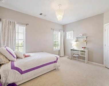 1616 Bridle Boulevard - Photo Thumbnail 11