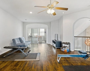 1616 Bridle Boulevard - Photo Thumbnail 28