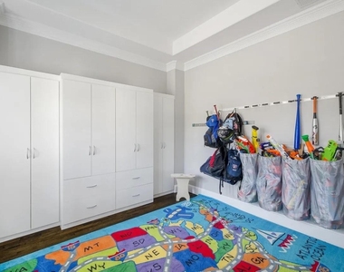 1616 Bridle Boulevard - Photo Thumbnail 13