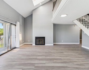 1108 Signal Ridge Place - Photo Thumbnail 4