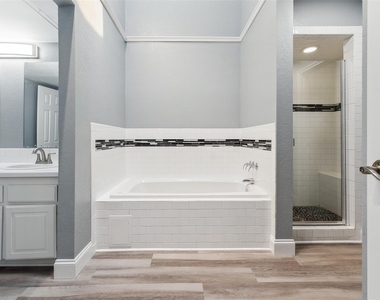 1108 Signal Ridge Place - Photo Thumbnail 11