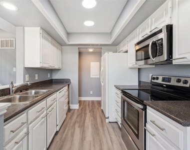 1108 Signal Ridge Place - Photo Thumbnail 6
