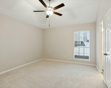 3517 Marchwood Drive - Photo Thumbnail 6