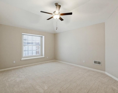 3517 Marchwood Drive - Photo Thumbnail 3