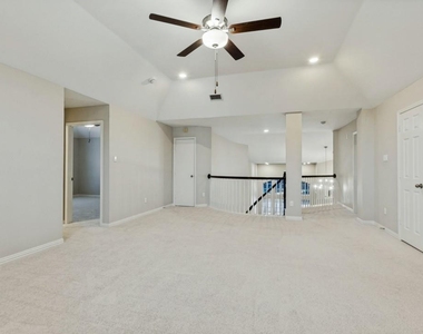 3517 Marchwood Drive - Photo Thumbnail 9