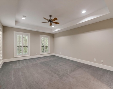 2606 Shelby Avenue - Photo Thumbnail 13