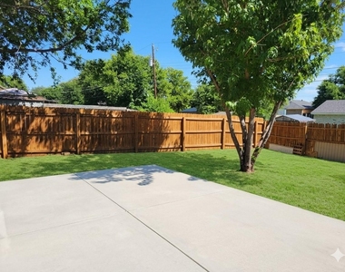 1411 Clearfield Drive - Photo Thumbnail 19