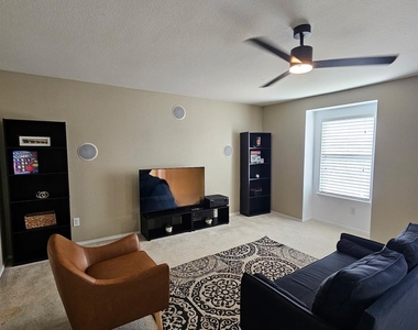 824 Green Heath Avenue - Photo Thumbnail 4
