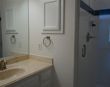2313 Perkins Place - Photo Thumbnail 9