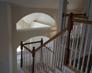 1507 Chateau Lane - Photo Thumbnail 17