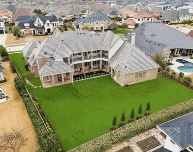 2032 Courtland Drive - Photo Thumbnail 1