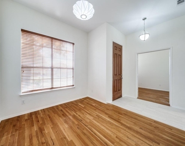 6551 Fairlawn Drive - Photo Thumbnail 4